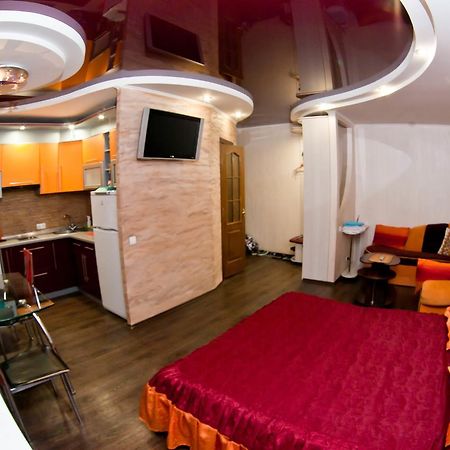 Aparthotel Затишна Квартирка Kremenčuk Exteriér fotografie