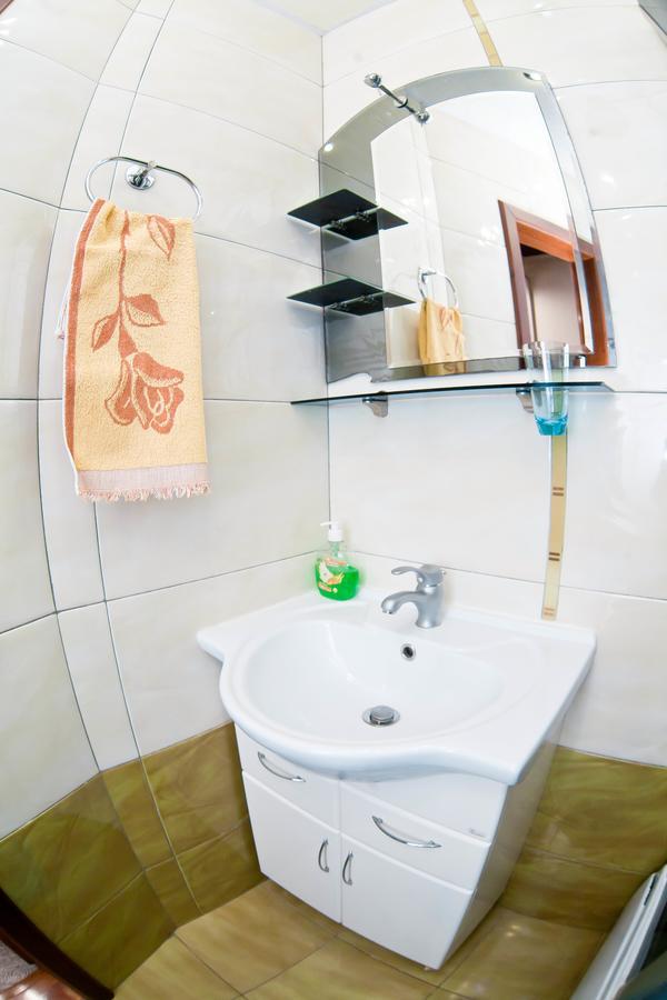 Aparthotel Затишна Квартирка Kremenčuk Exteriér fotografie