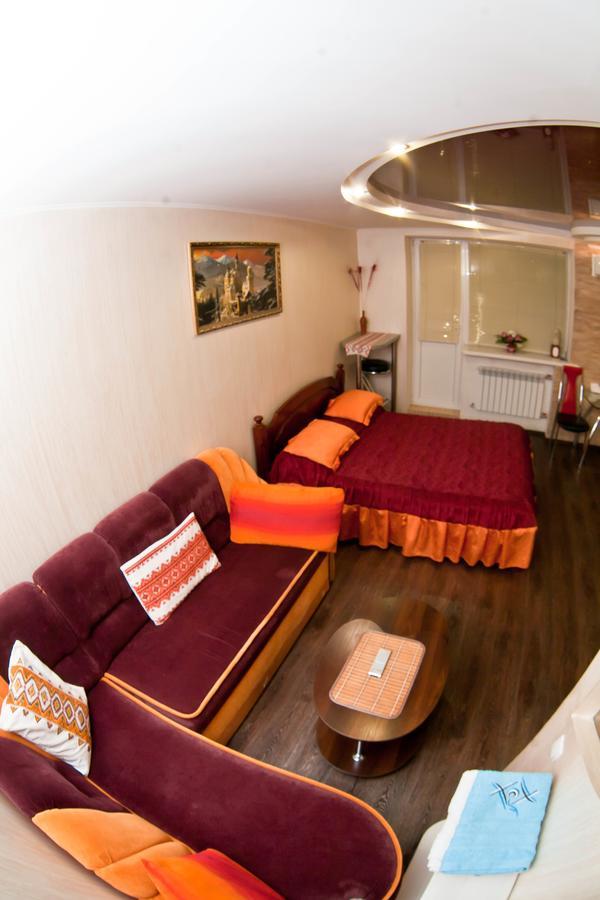 Aparthotel Затишна Квартирка Kremenčuk Exteriér fotografie